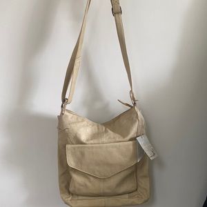 Rugged Hide Australia - Emily Cross Body Leather Bag.